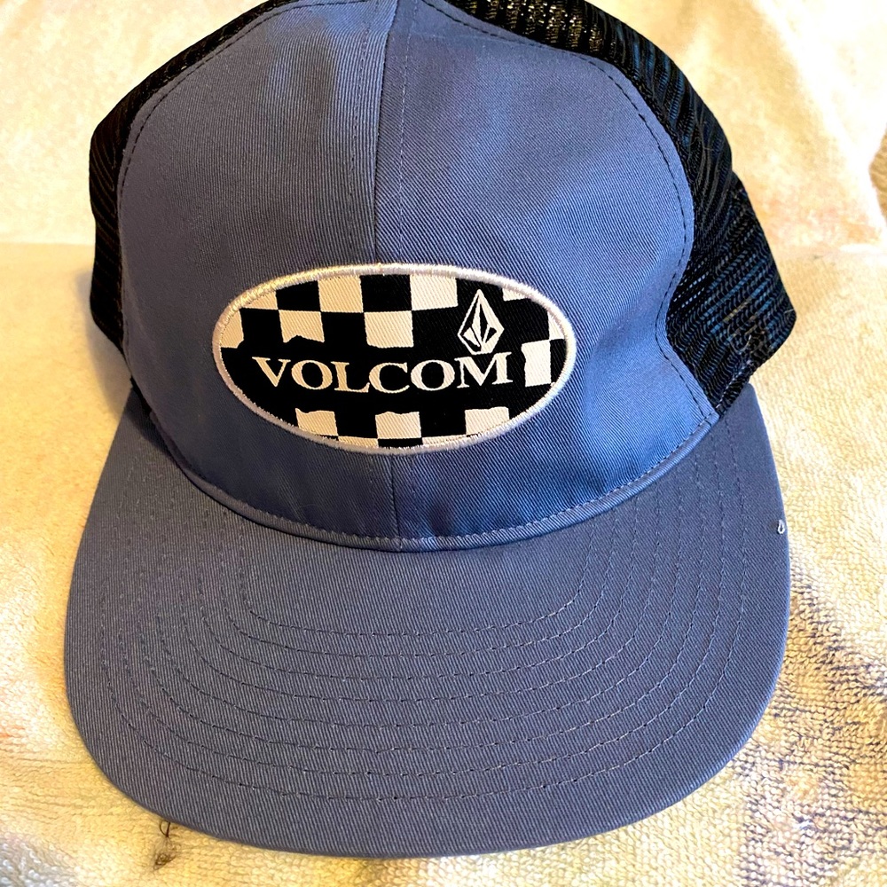 Volcom snapback hat